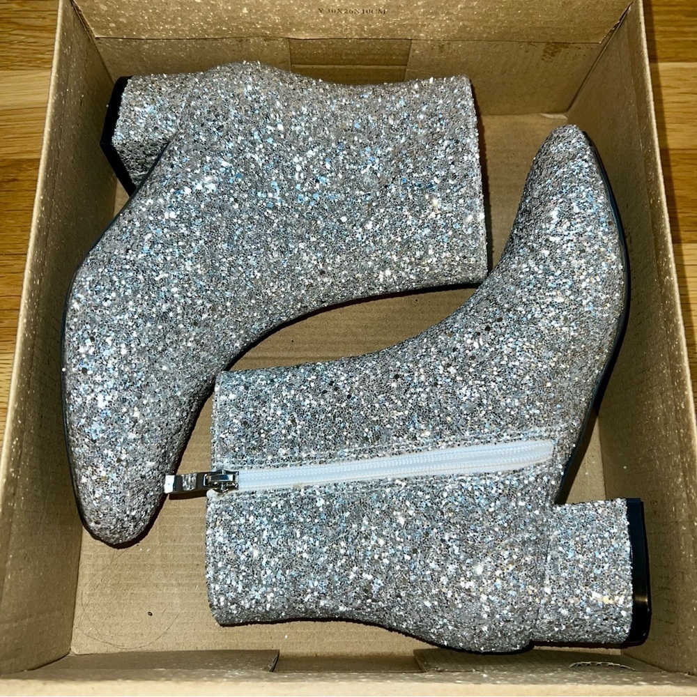 NWT Silver Glitter Block Heel Ankle Boots - Picture 2 of 4